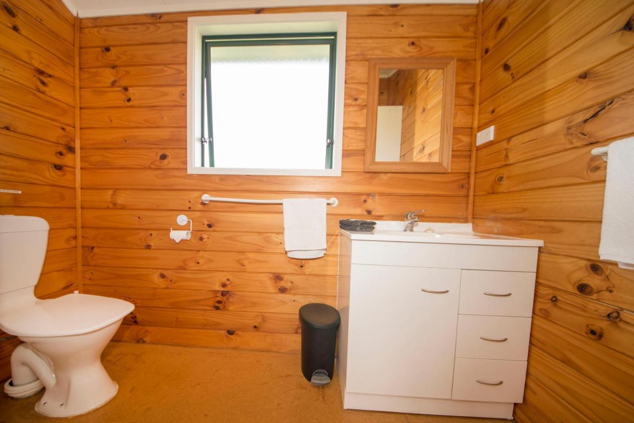 Motel The Clive Hideaway Zewnętrze zdjęcie